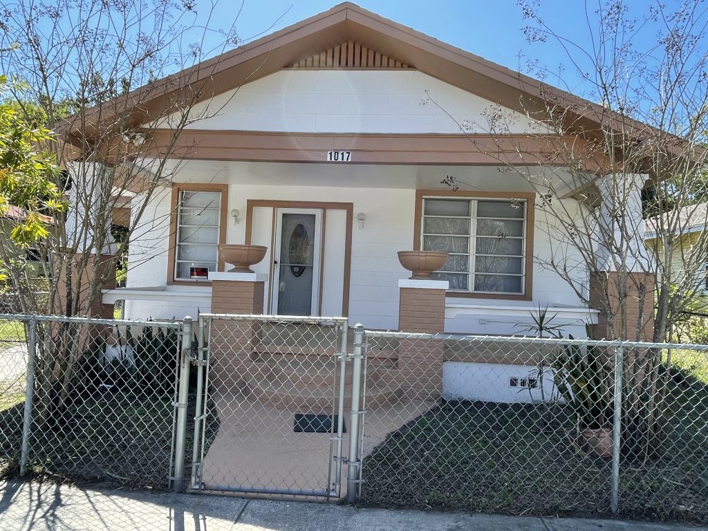 1017 E 23RD AVE TAMPA, FL, 33605