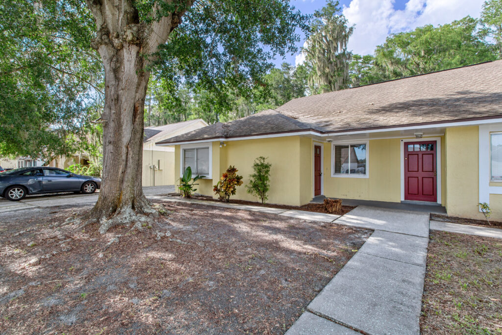 3219 Laurel Dale Drive